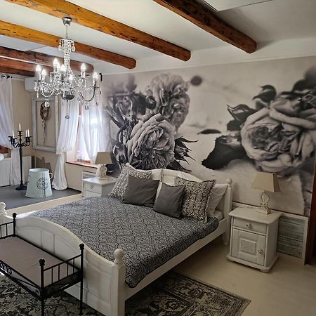 Videki Porta Hotel Herend Bagian luar foto